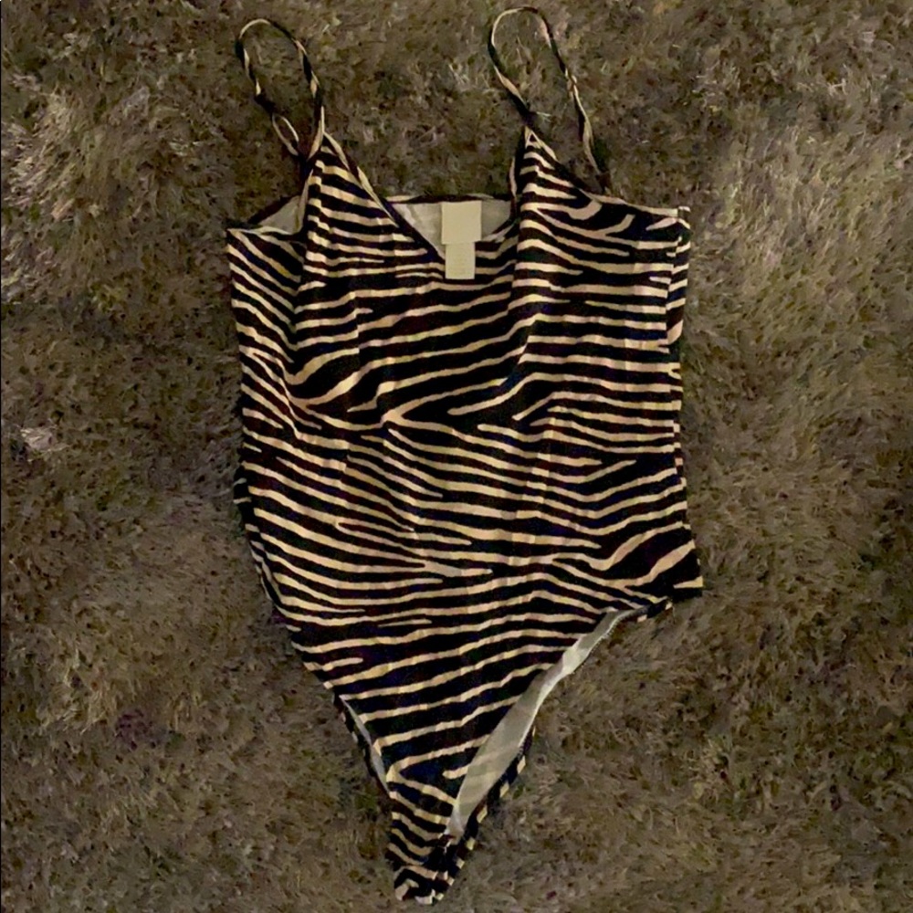 H & M BodySuit
